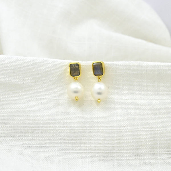 Freya Earrings Gold - Pearl & Labradorite