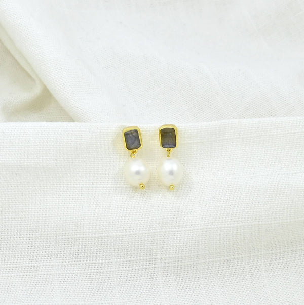 Freya Earrings Gold - Pearl & Labradorite